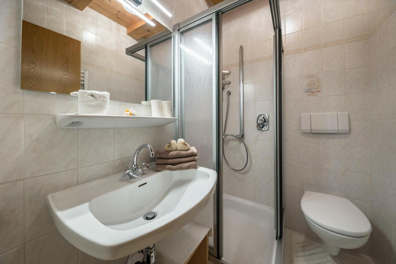 Eichernhof Apartment Marillenbluete Verano Luaran gambar